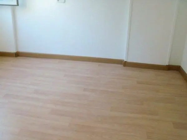 Laminated floor