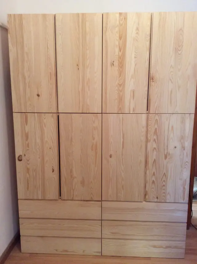Built-in wardrobe